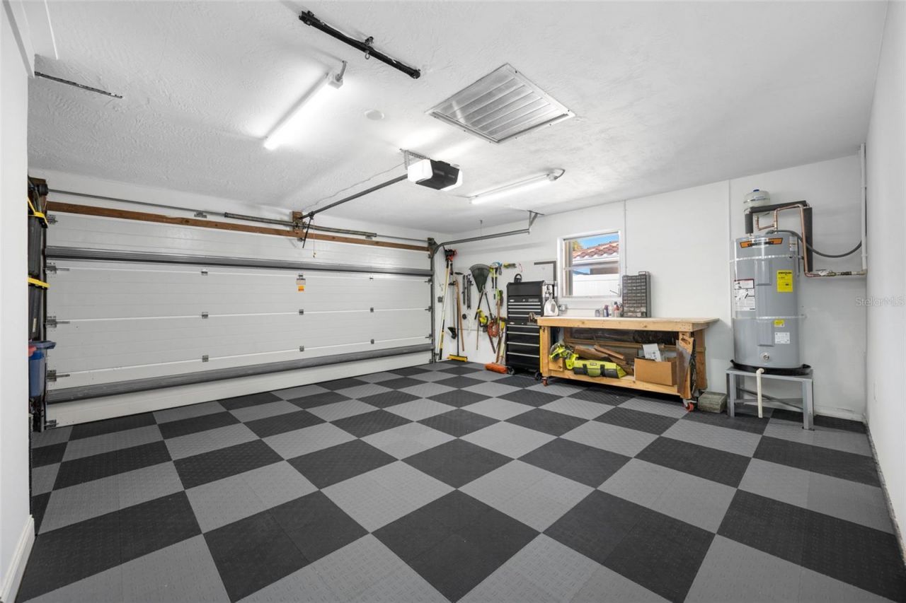 4372 46th Avenue S, Saint Petersburg, FL 33711 Photo