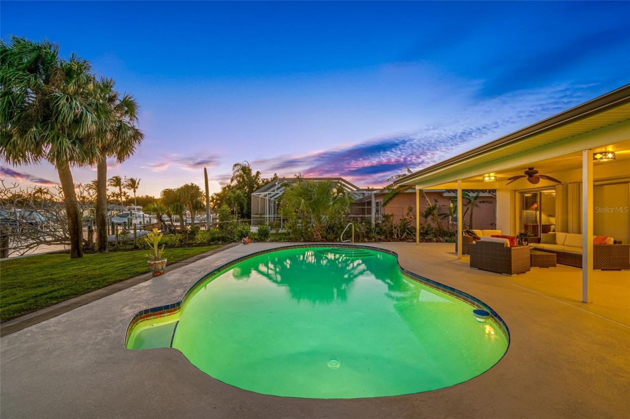 4372 46th Avenue S, Saint Petersburg, FL 33711 Photo