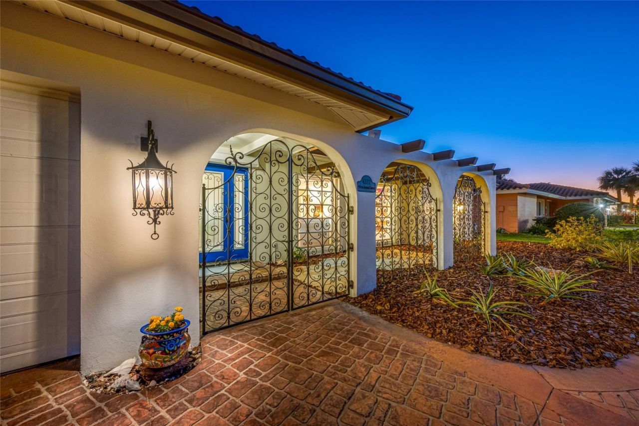 4372 46th Avenue S, Saint Petersburg, FL 33711 Photo