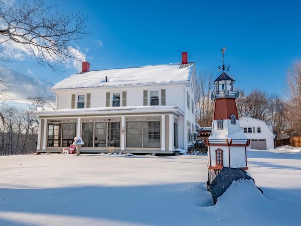 11 Alton Street, Milo, ME 04463