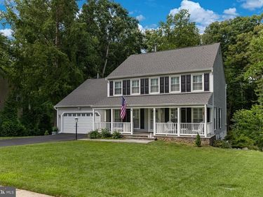 9930 S PARK CIRCLE, FAIRFAX STATION, VA 22039