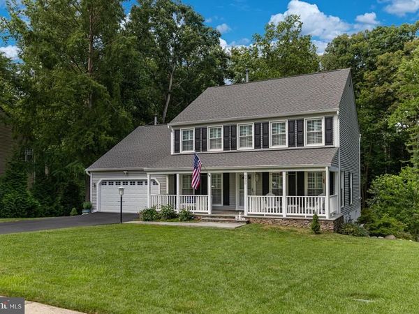 9930 S PARK CIRCLE, FAIRFAX STATION, VA 22039