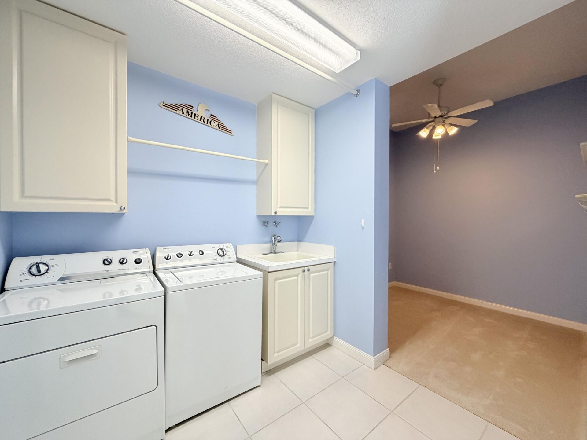 29 Harbour Isle Drive W, Unit Ph01, Hutchinson Island, FL 34949 Photo