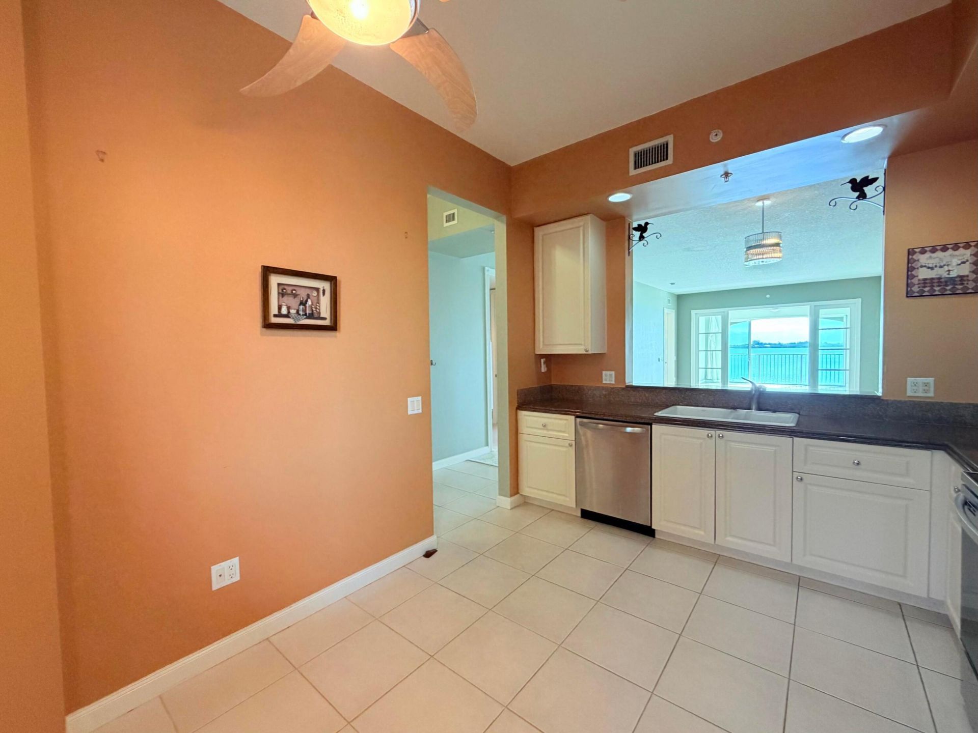 29 Harbour Isle Drive W, Unit Ph01, Hutchinson Island, FL 34949 Photo