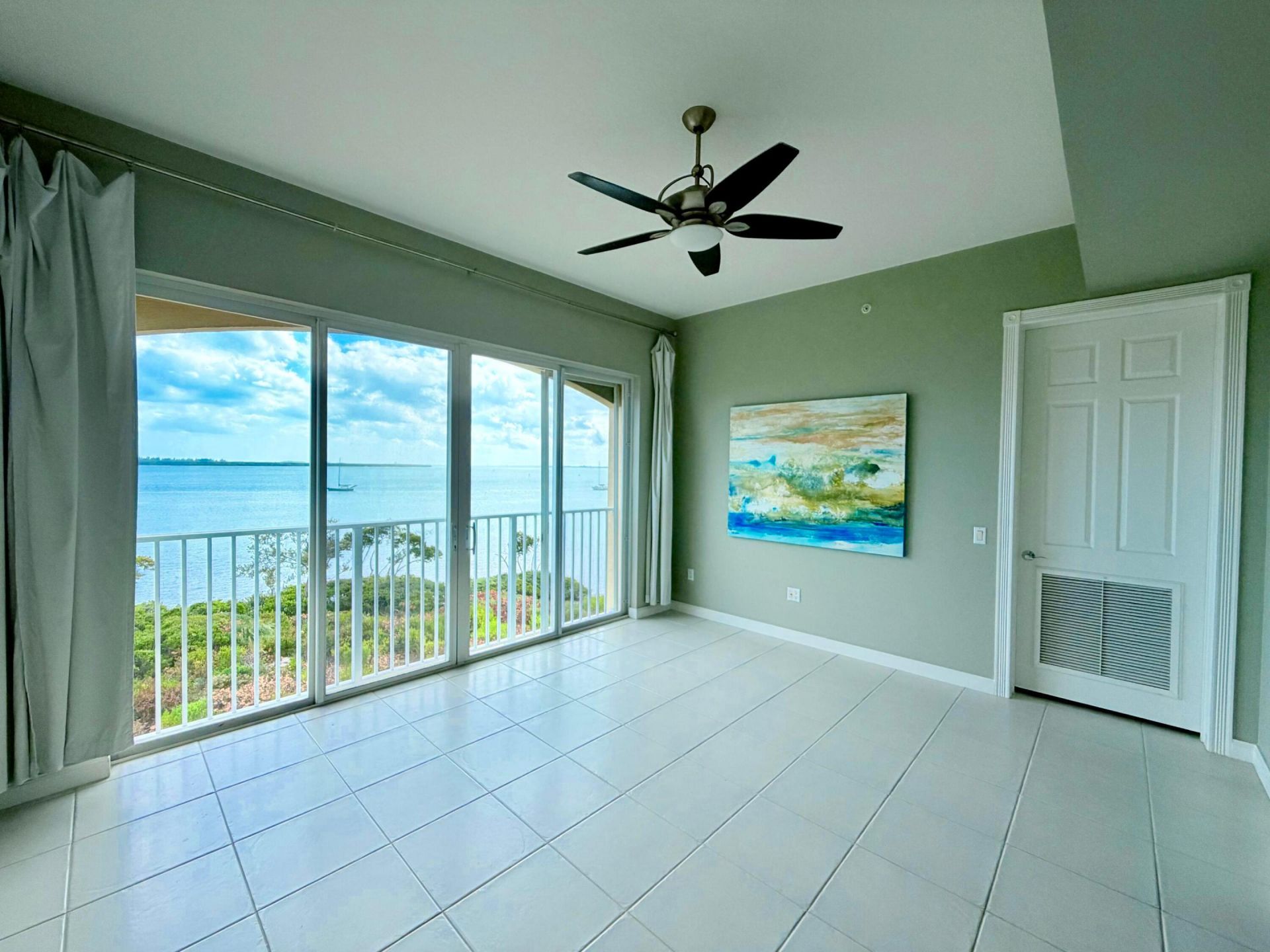 29 Harbour Isle Drive W, Unit Ph01, Hutchinson Island, FL 34949 Photo