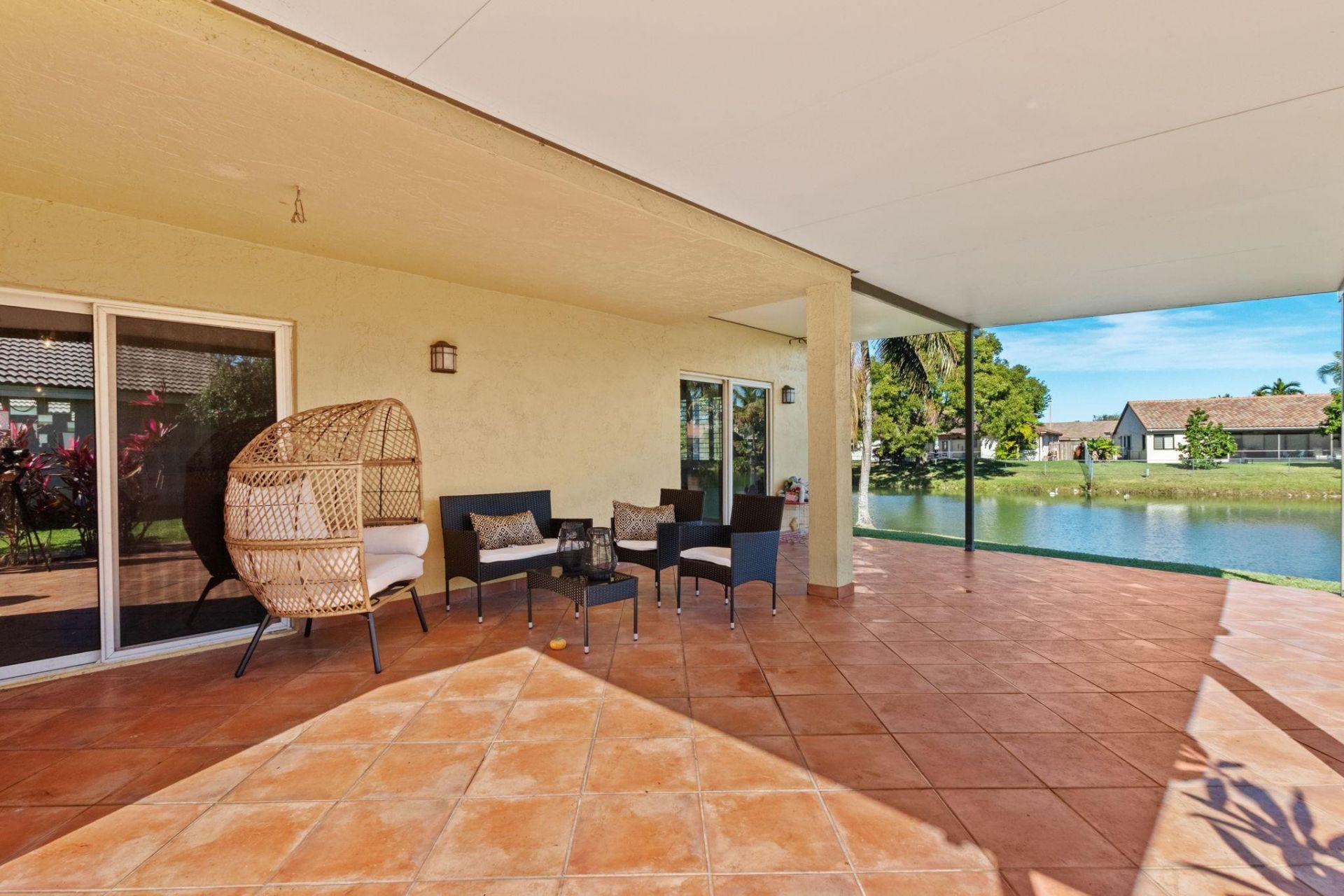 15141 Brighton Ln, Davie, FL 33331 Photo