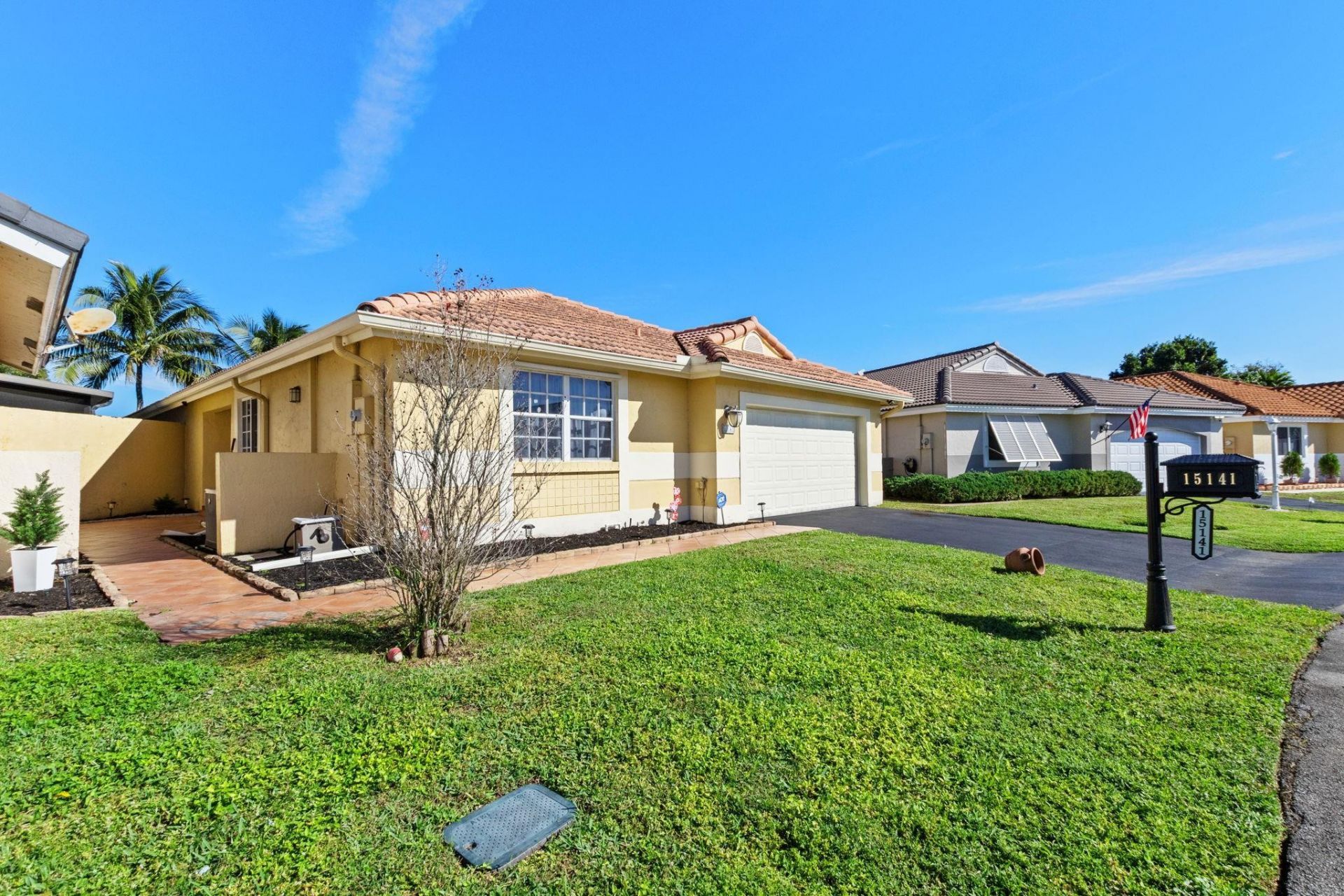 15141 Brighton Ln, Davie, FL 33331 Photo