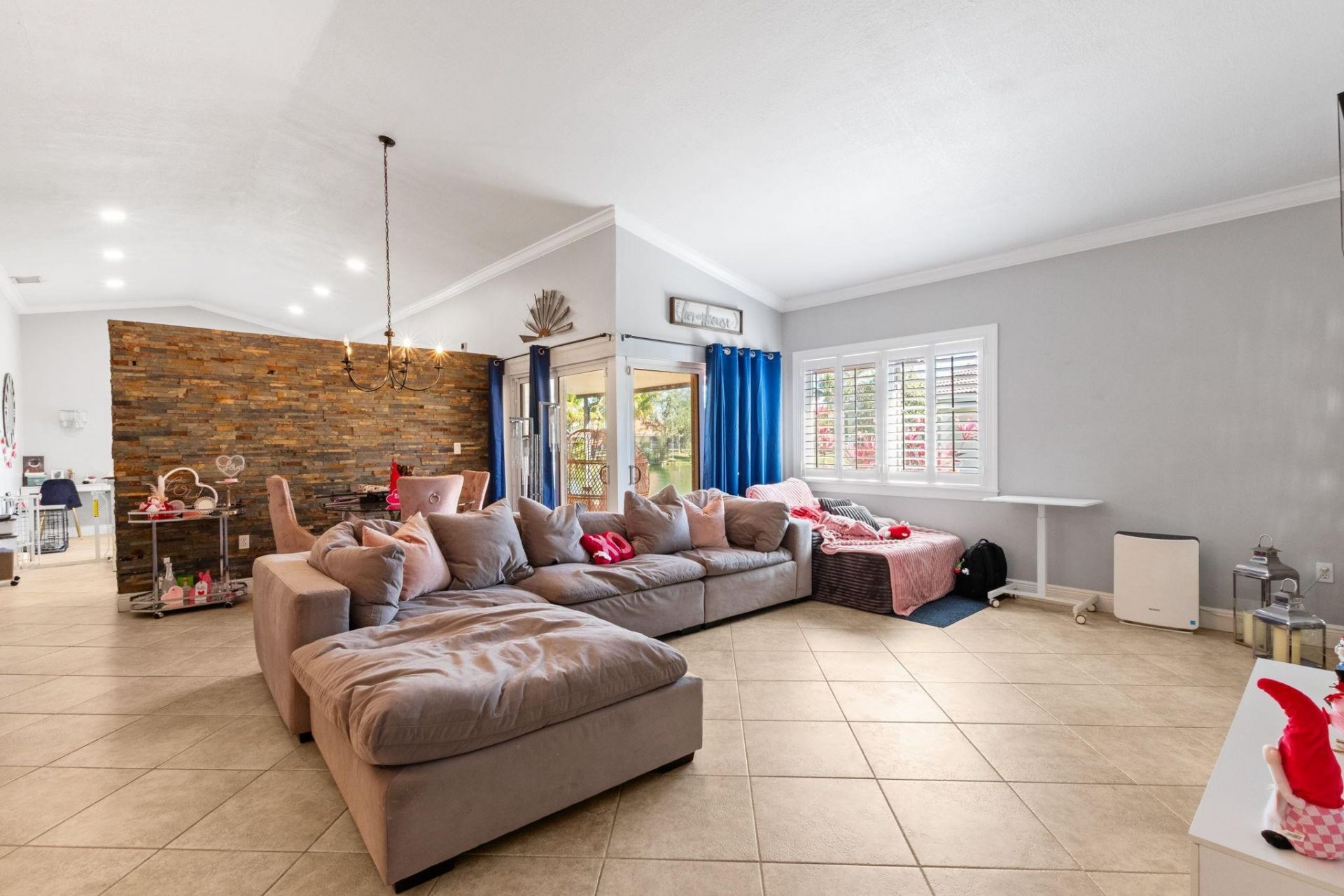 15141 Brighton Ln, Davie, FL 33331 Photo