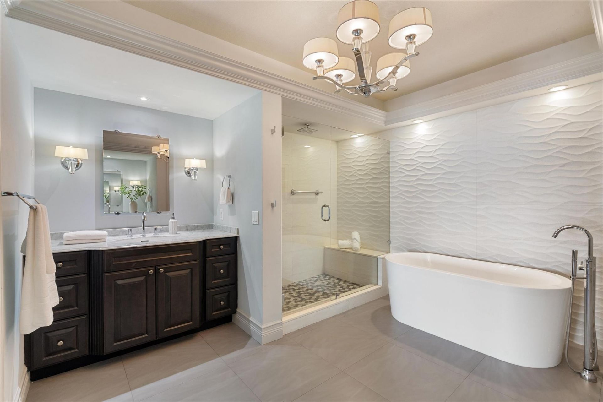 3100 NE 48th St, Unit 304, Fort Lauderdale, FL 33308 Photo