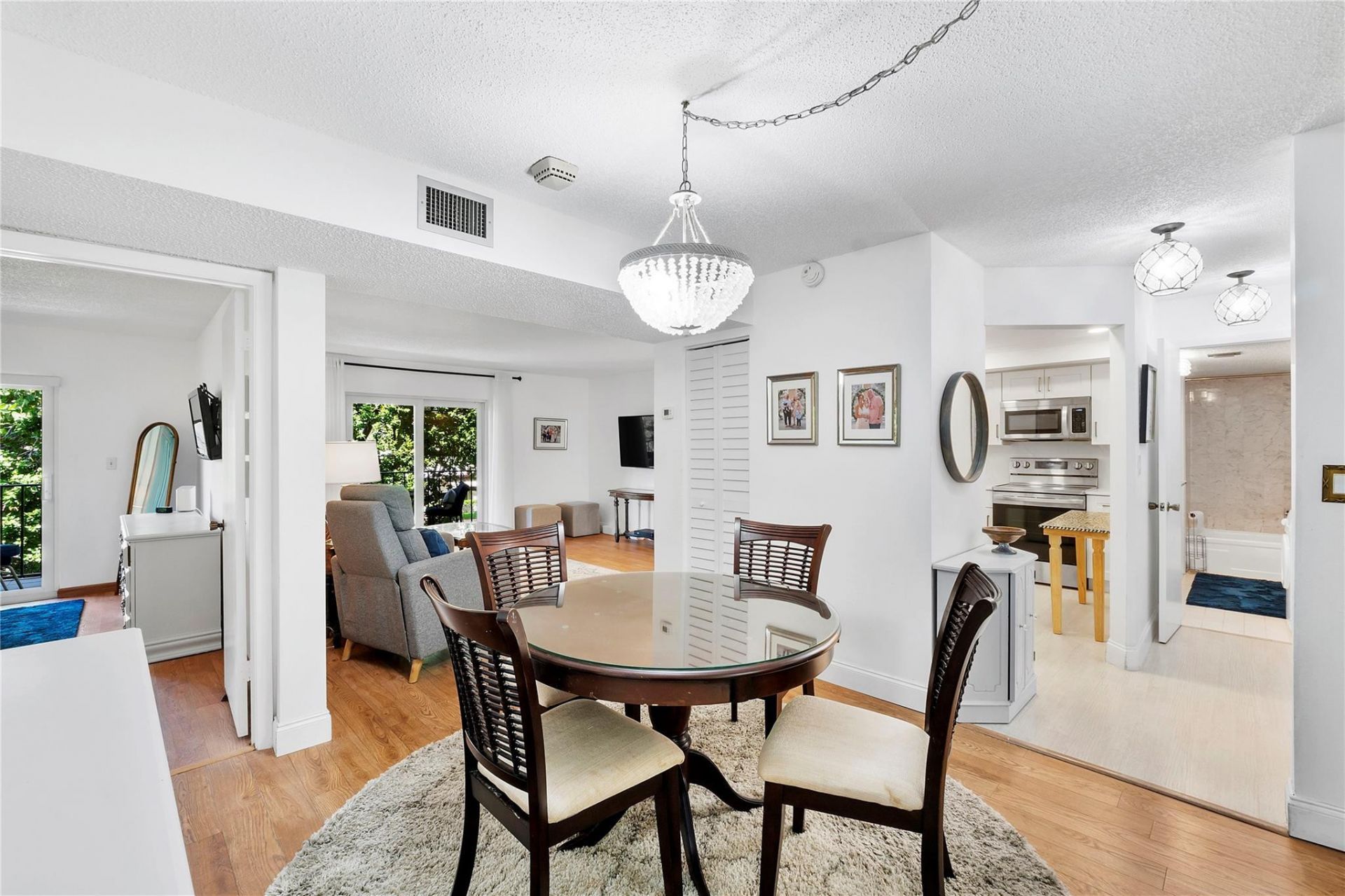 3909 N Ocean Boulevard, Unit 206, Fort Lauderdale, FL 33308 Photo