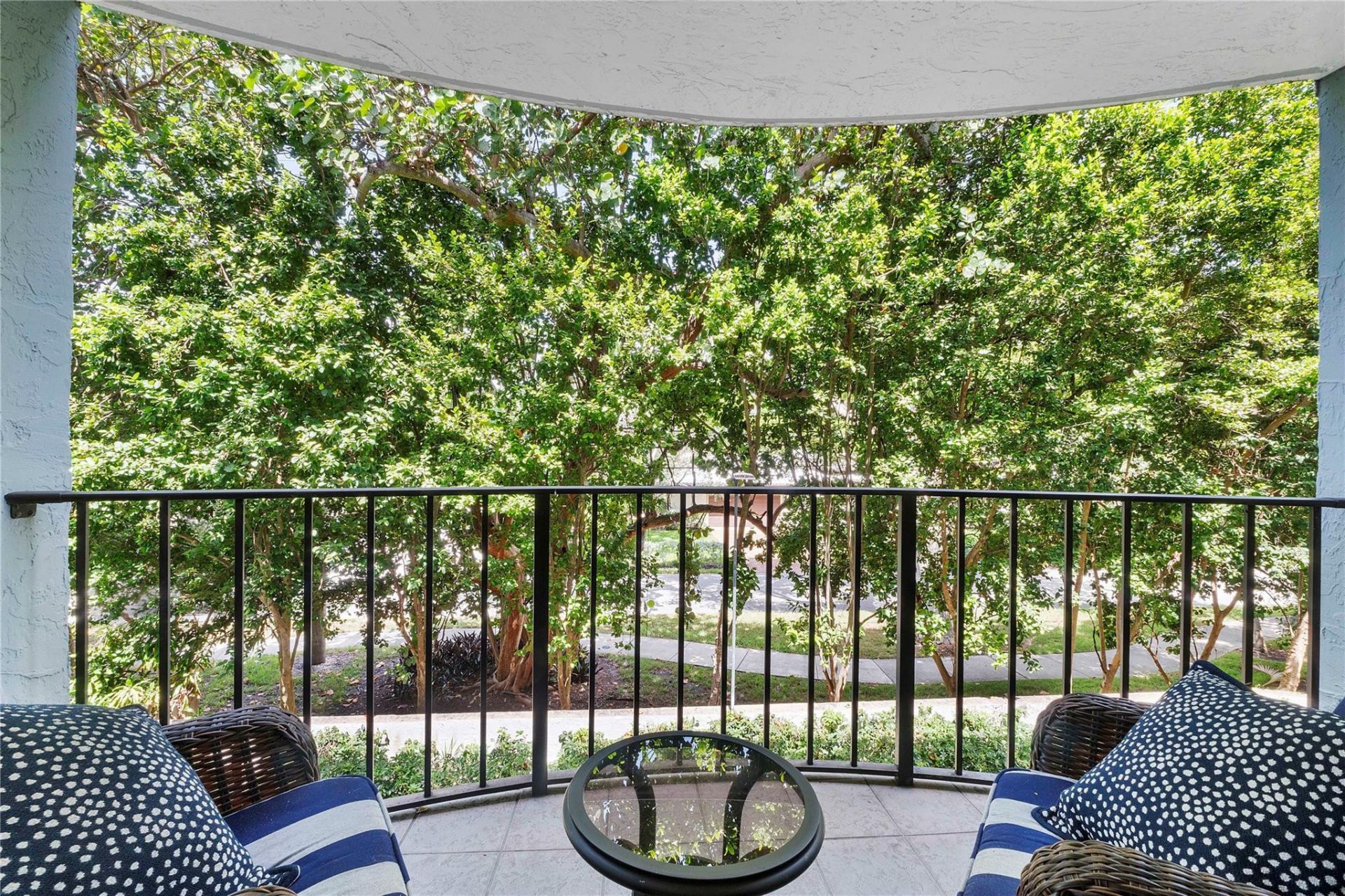 3909 N Ocean Boulevard, Unit 206, Fort Lauderdale, FL 33308 Photo