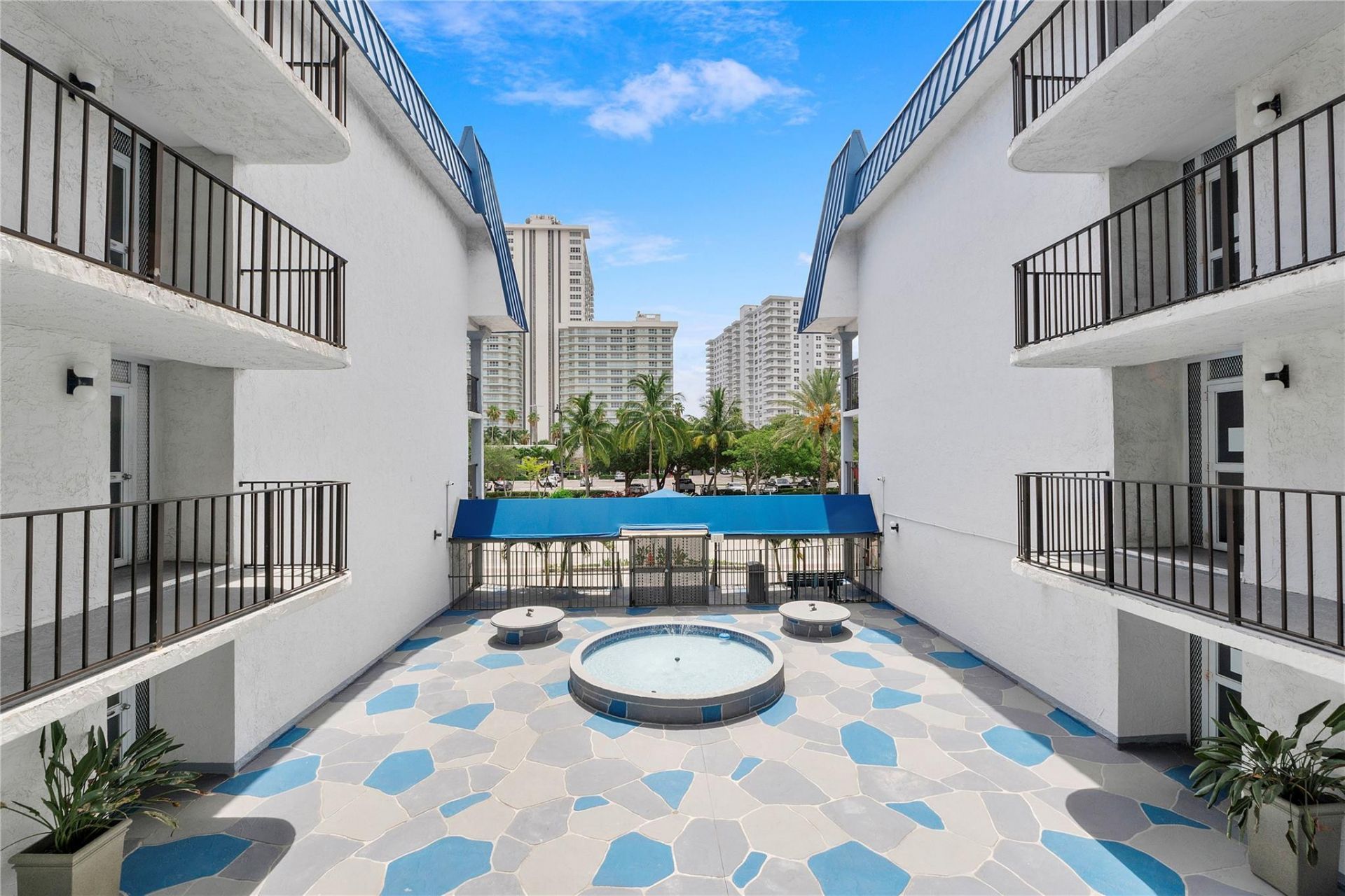 3909 N Ocean Boulevard, Unit 206, Fort Lauderdale, FL 33308 Photo