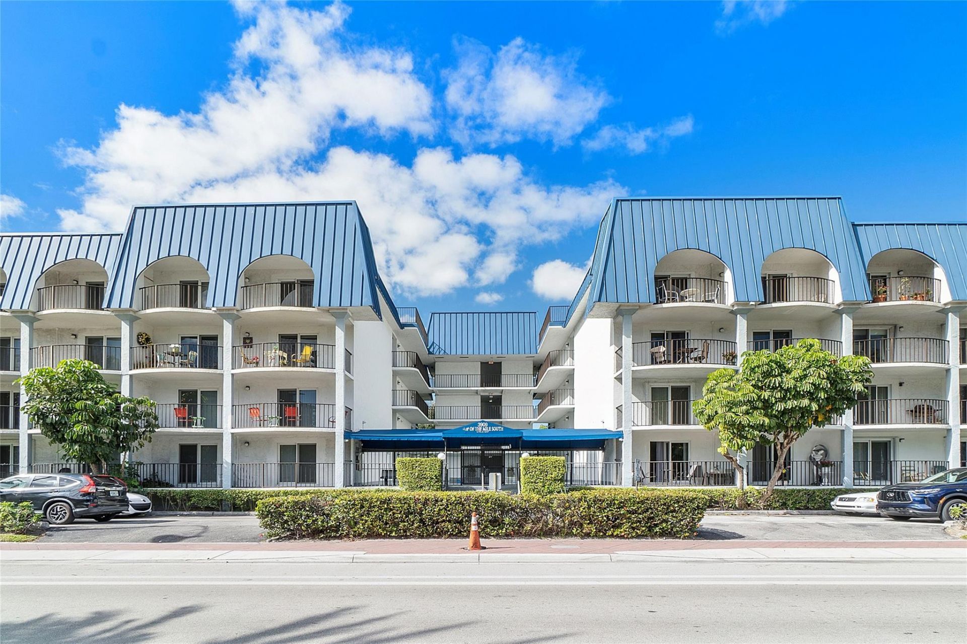 3909 N Ocean Boulevard, Unit 206, Fort Lauderdale, FL 33308 Photo