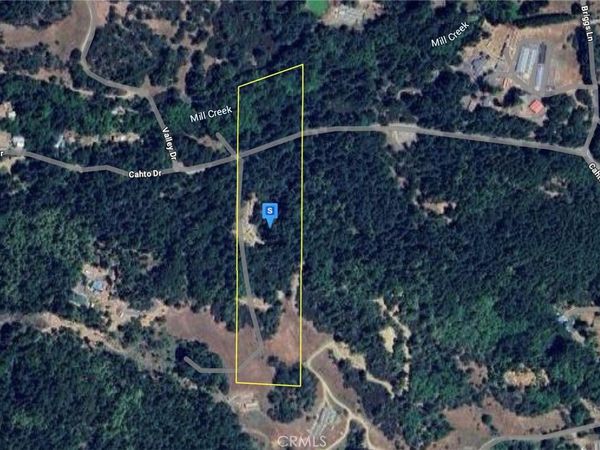 2100 Cahto Drive, Laytonville, CA 95454