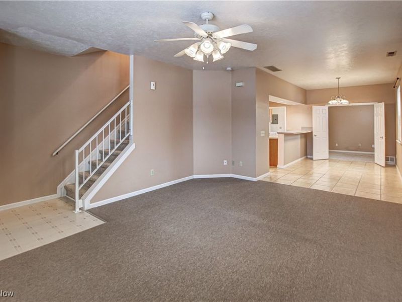 7473 Pearl Road, Middleburg Heights, OH 44130 Photo 3