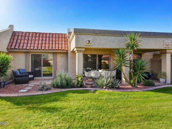 9808 W KERRY Lane, Peoria, AZ 85382