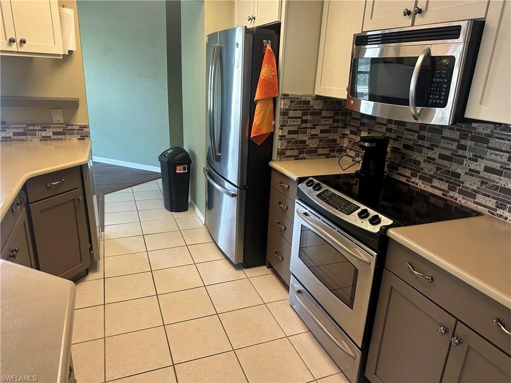 950 Moody Rd, Unit 123, North Fort Myers, FL 33903 Photo