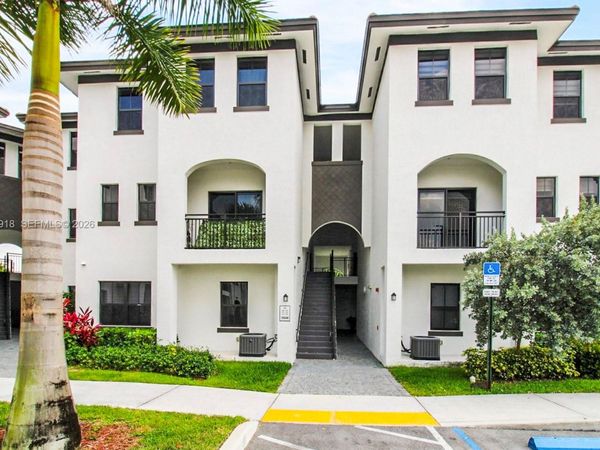 15540 SW 136 St, Unit 204, Miami, FL 33196