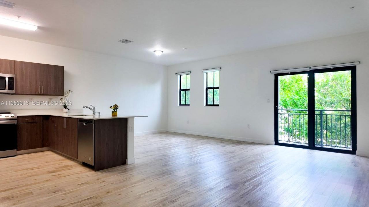 15540 SW 136 St, Unit 204, Miami, FL 33196 Photo