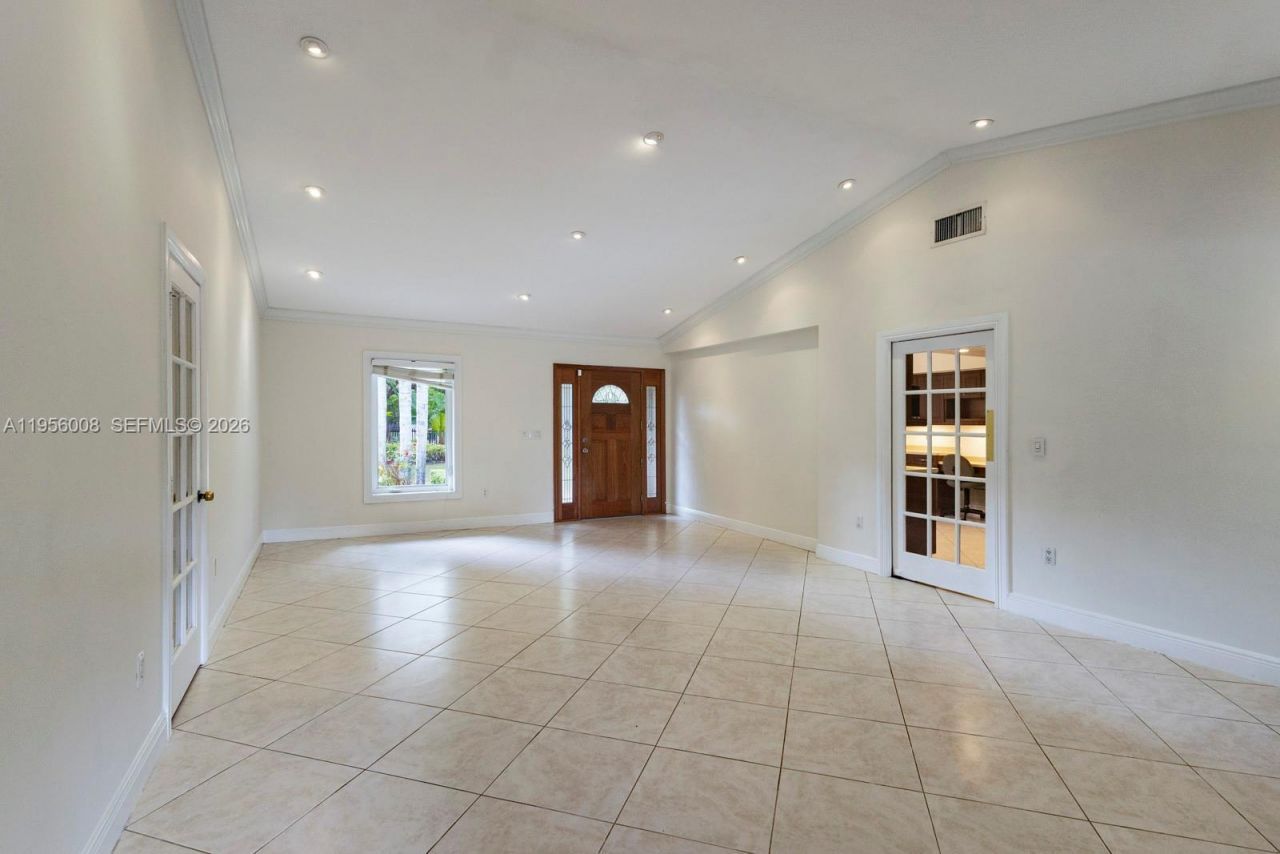 6551 SW 126th St, Unit -, Pinecrest, FL 33156 Photo