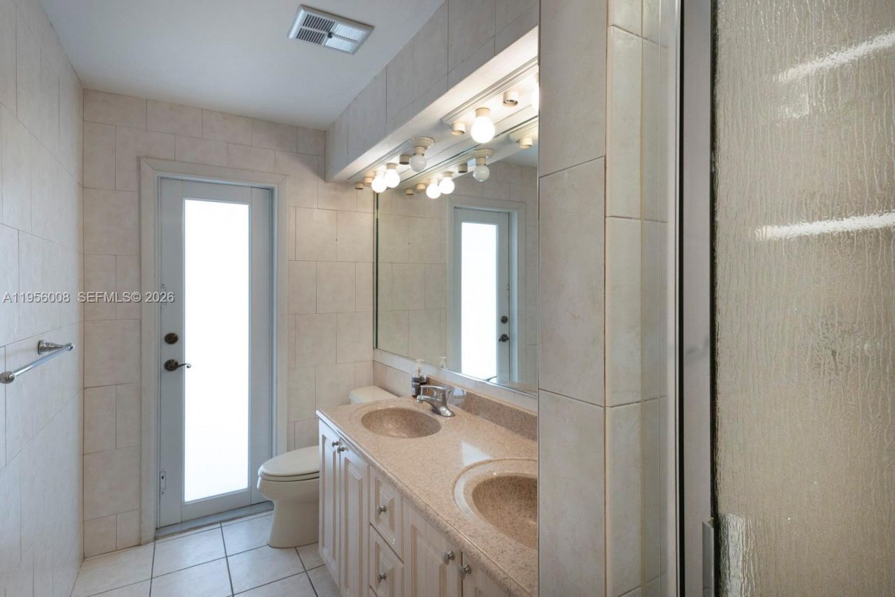 6551 SW 126th St, Unit -, Pinecrest, FL 33156 Photo