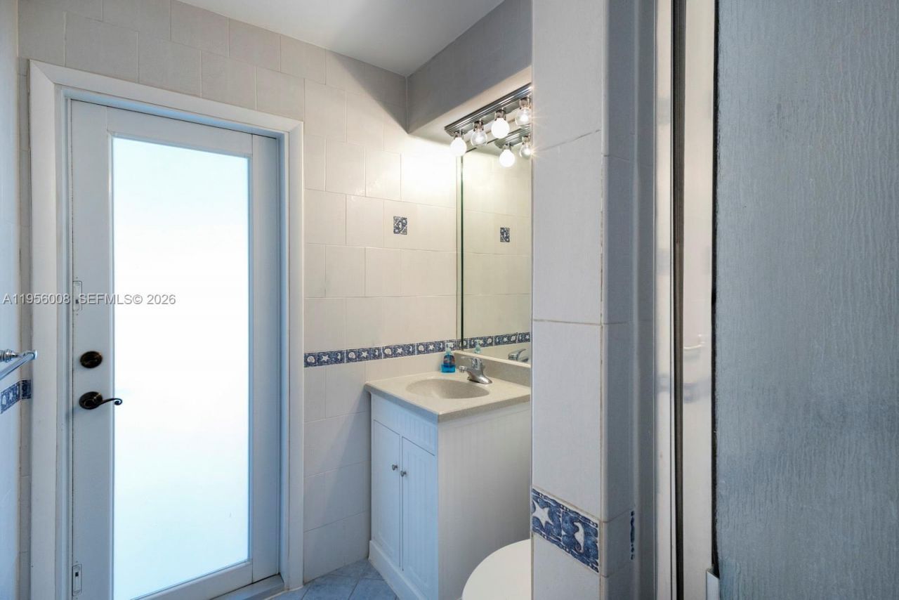 6551 SW 126th St, Unit -, Pinecrest, FL 33156 Photo