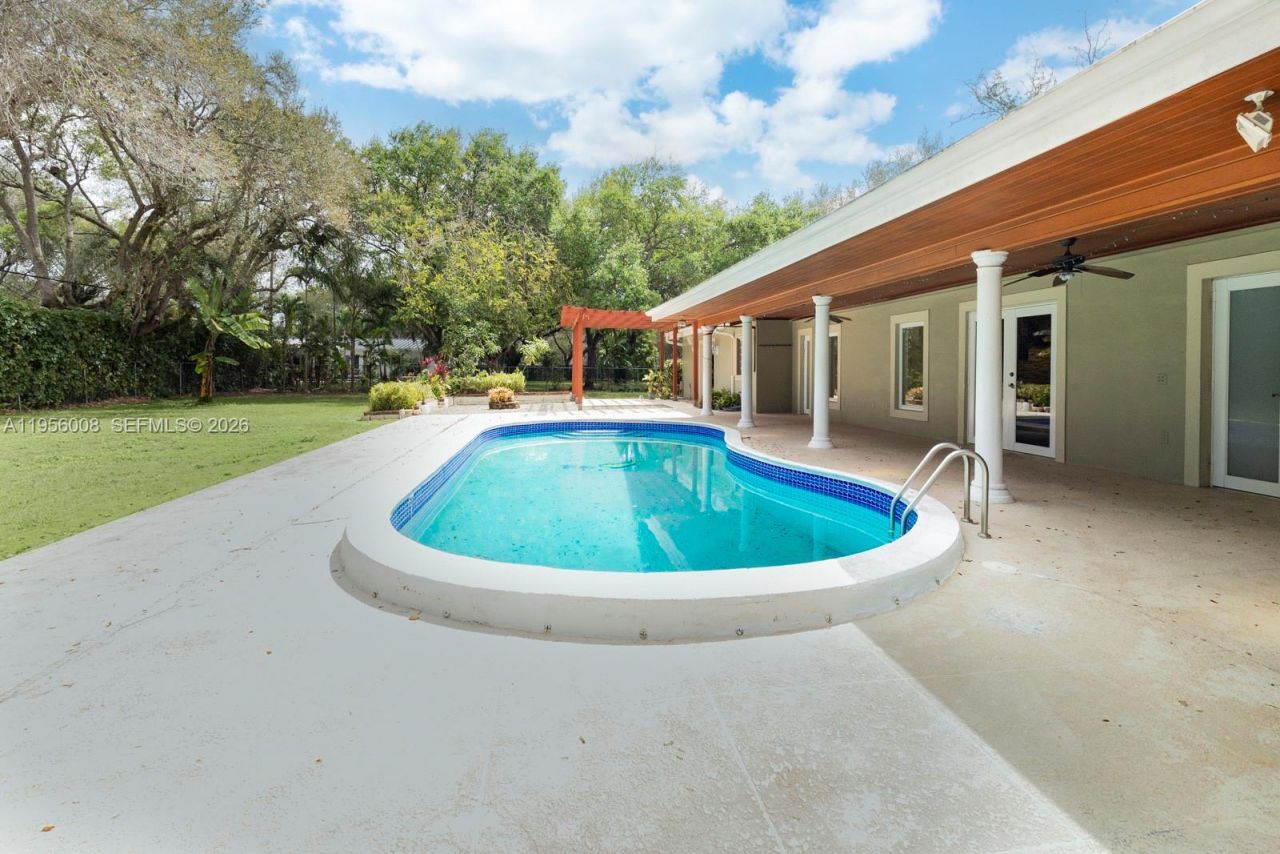 6551 SW 126th St, Unit -, Pinecrest, FL 33156 Photo