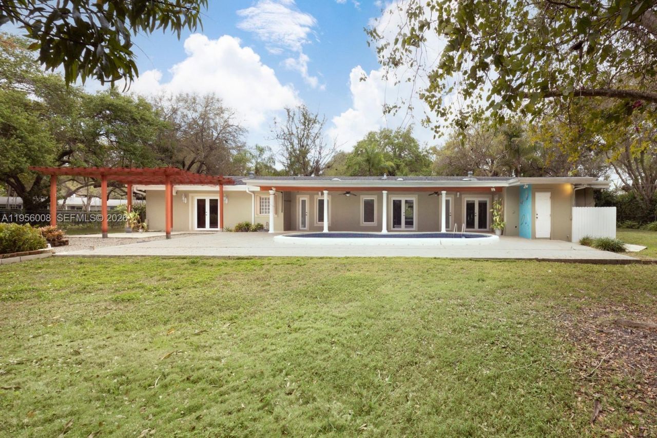 6551 SW 126th St, Unit -, Pinecrest, FL 33156 Photo