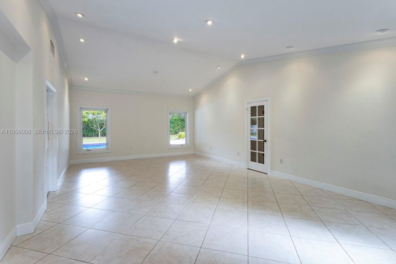 6551 SW 126th St, Unit -, Pinecrest, FL 33156 Photo