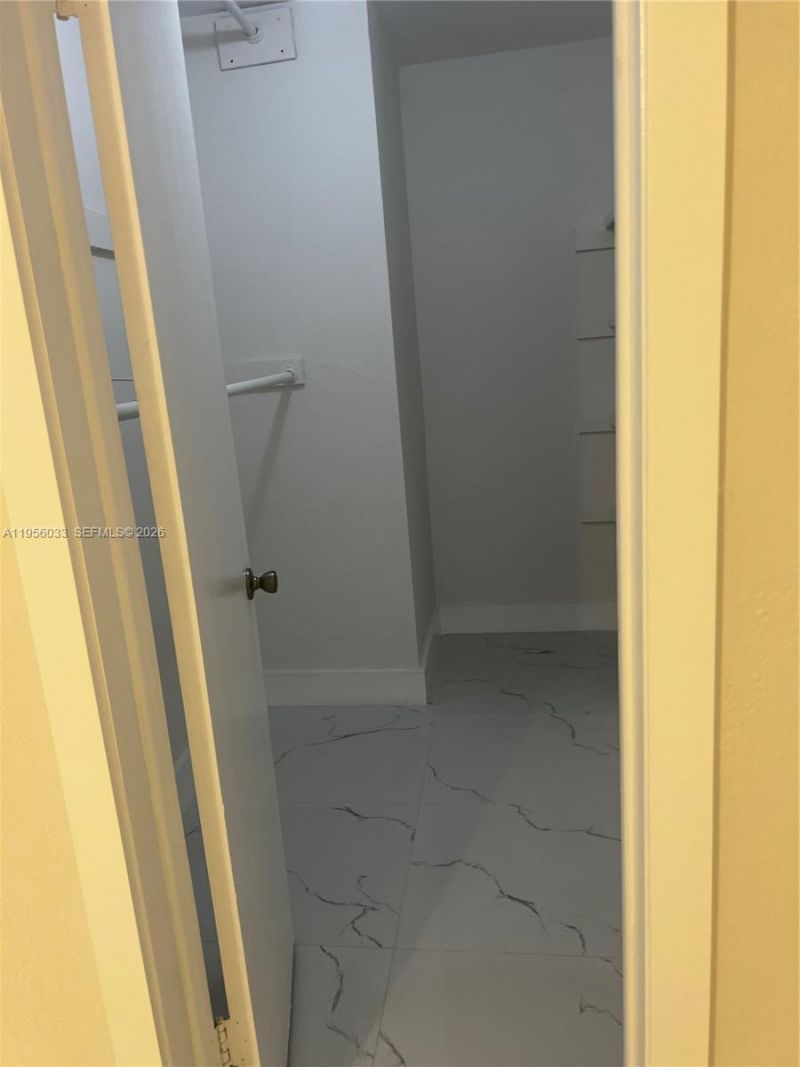 9402 SW 77th Ave, Unit L8, Miami, FL 33156 Photo