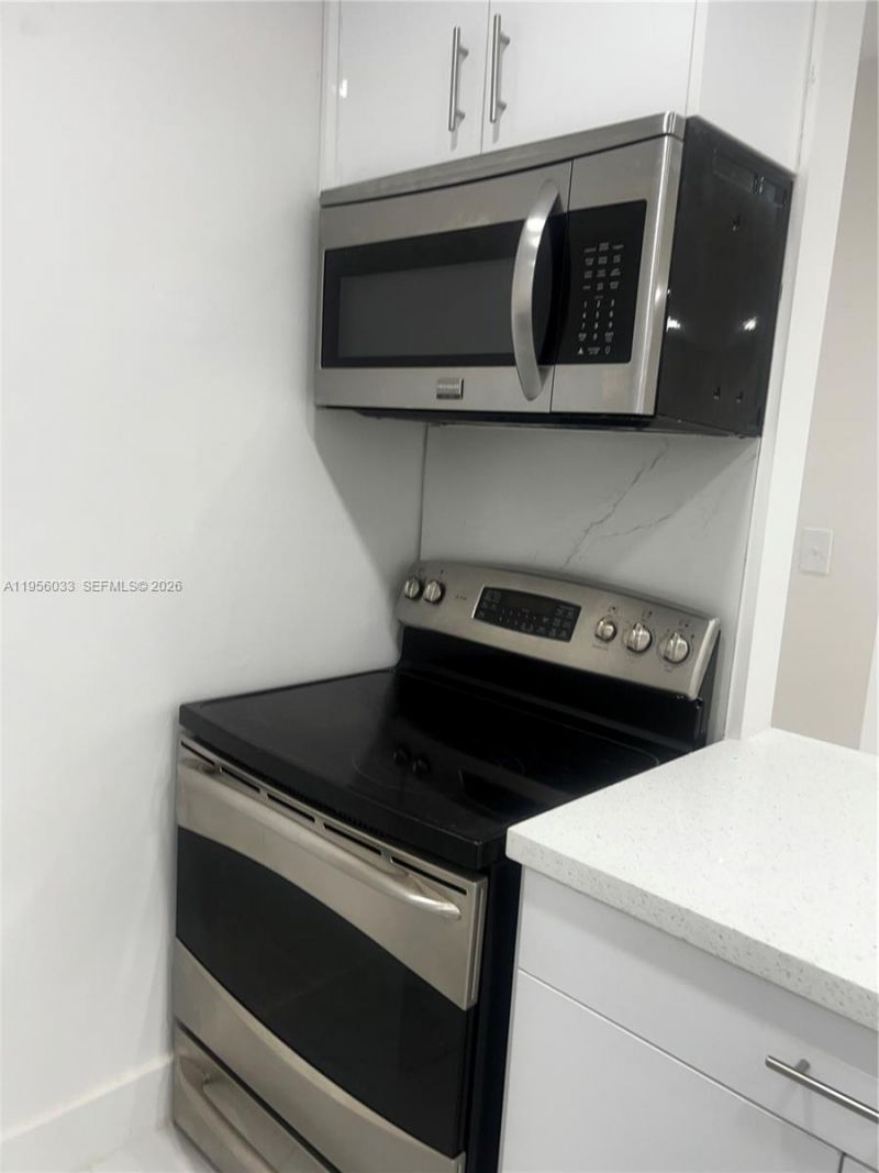 9402 SW 77th Ave, Unit L8, Miami, FL 33156 Photo