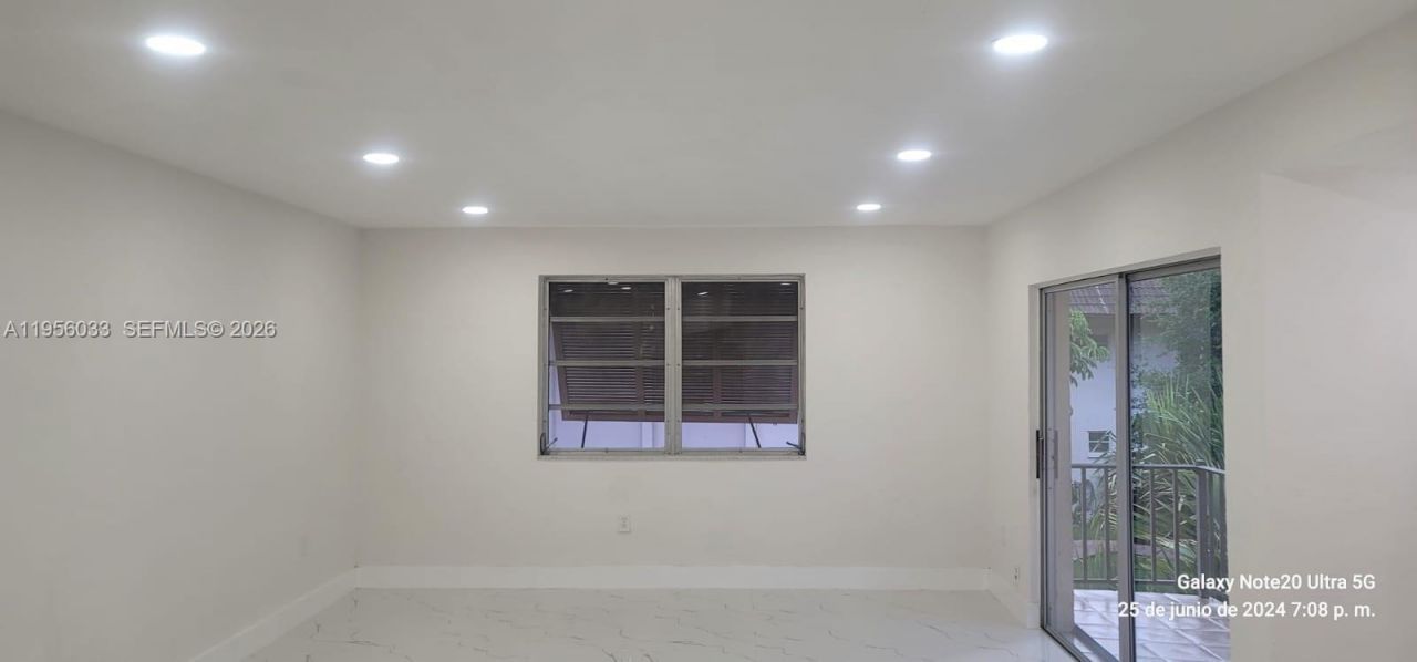 9402 SW 77th Ave, Unit L8, Miami, FL 33156 Photo