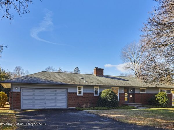 41 Trinity Place, Rhinebeck, NY 12572