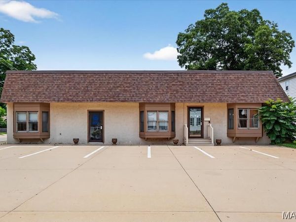 638 N Main Street, Columbia, IL 62236