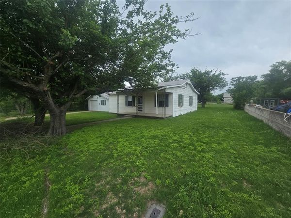 815 Prescott Street, Dublin, TX 76446