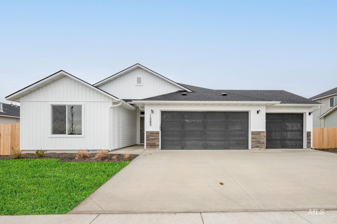 1716 N Birch St, Jerome, ID 83338 Main Photo