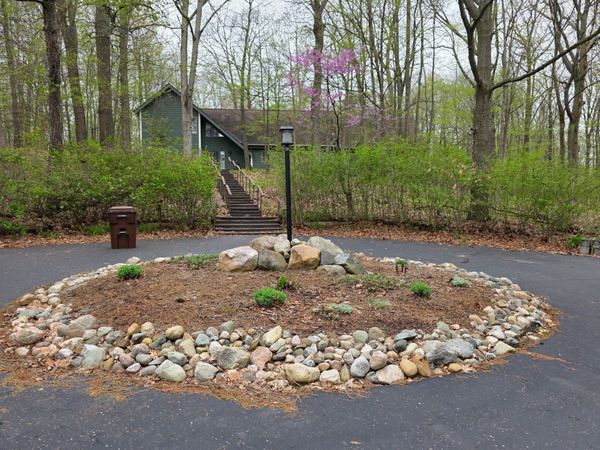 6055 Shaftsburg Road, Williamston, MI 48895