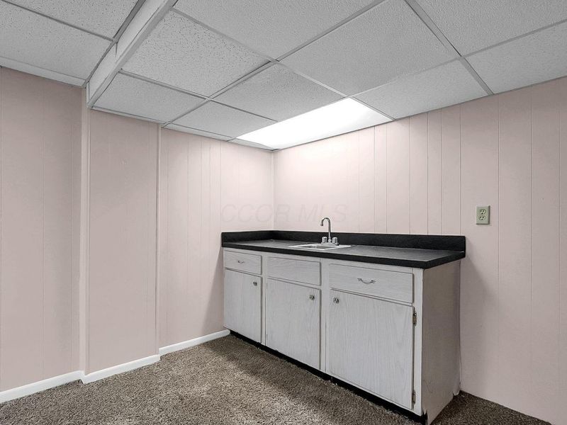 2278 Wadsworth Drive, Unit D, Columbus, OH 43232 Photo 22