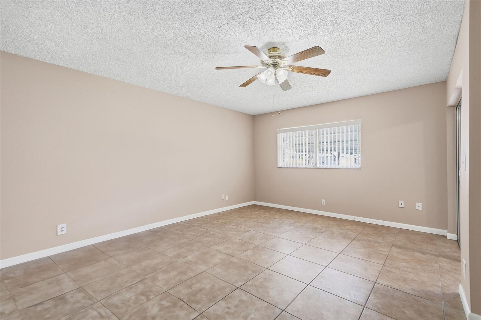 1034 NW 85 Terrace, Fort Lauderdale, FL 33322 Photo