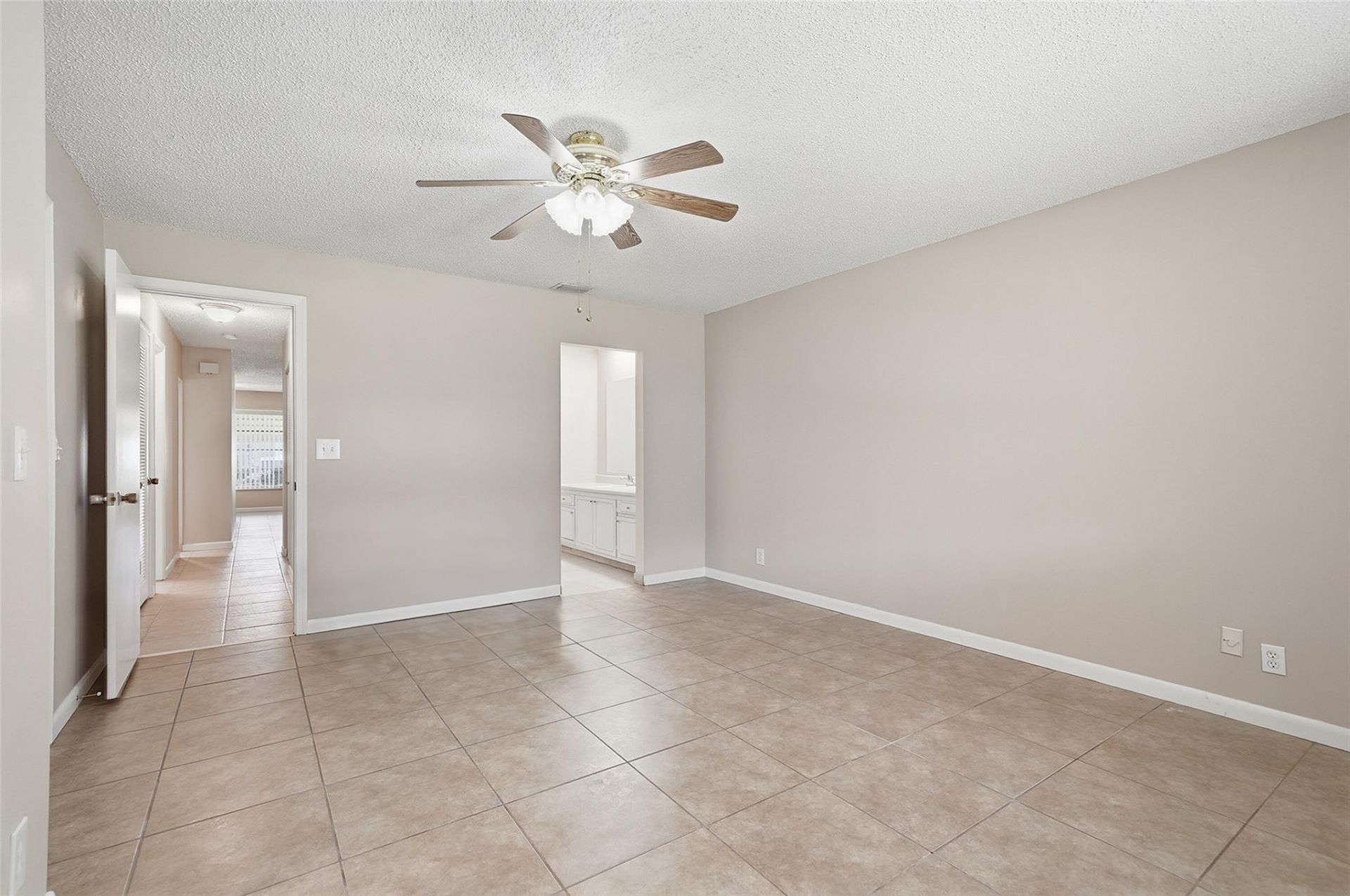 1034 NW 85 Terrace, Fort Lauderdale, FL 33322 Photo