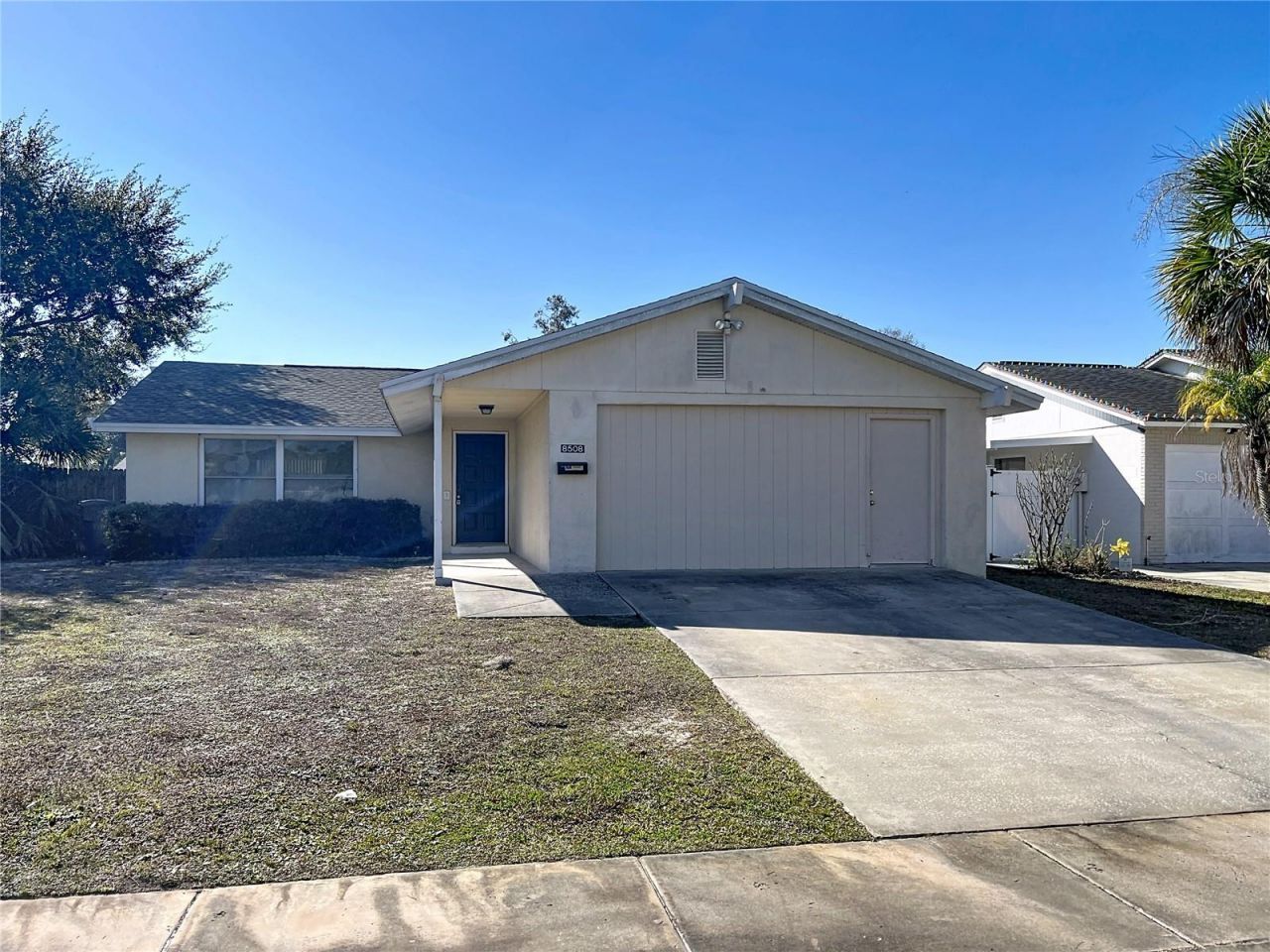 8508 Woodhurst Drive, Tampa, FL 33615 Main Photo