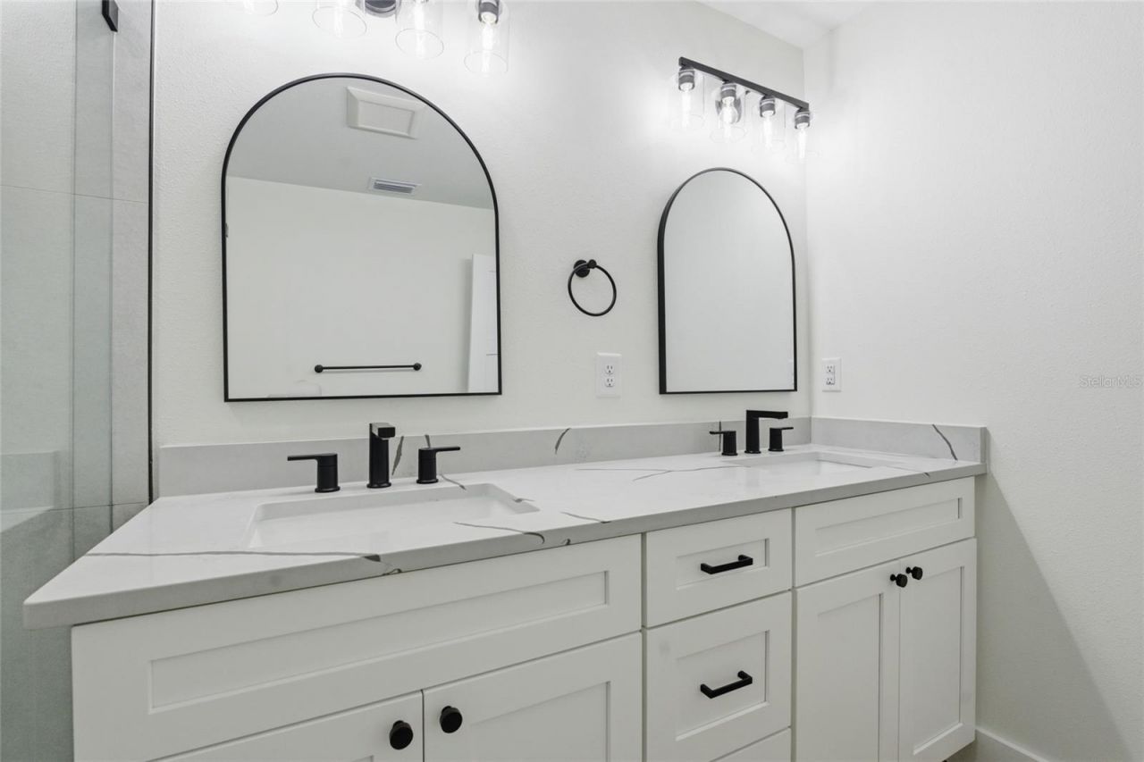 3837 44th Avenue N, Saint Petersburg, FL 33714 Photo