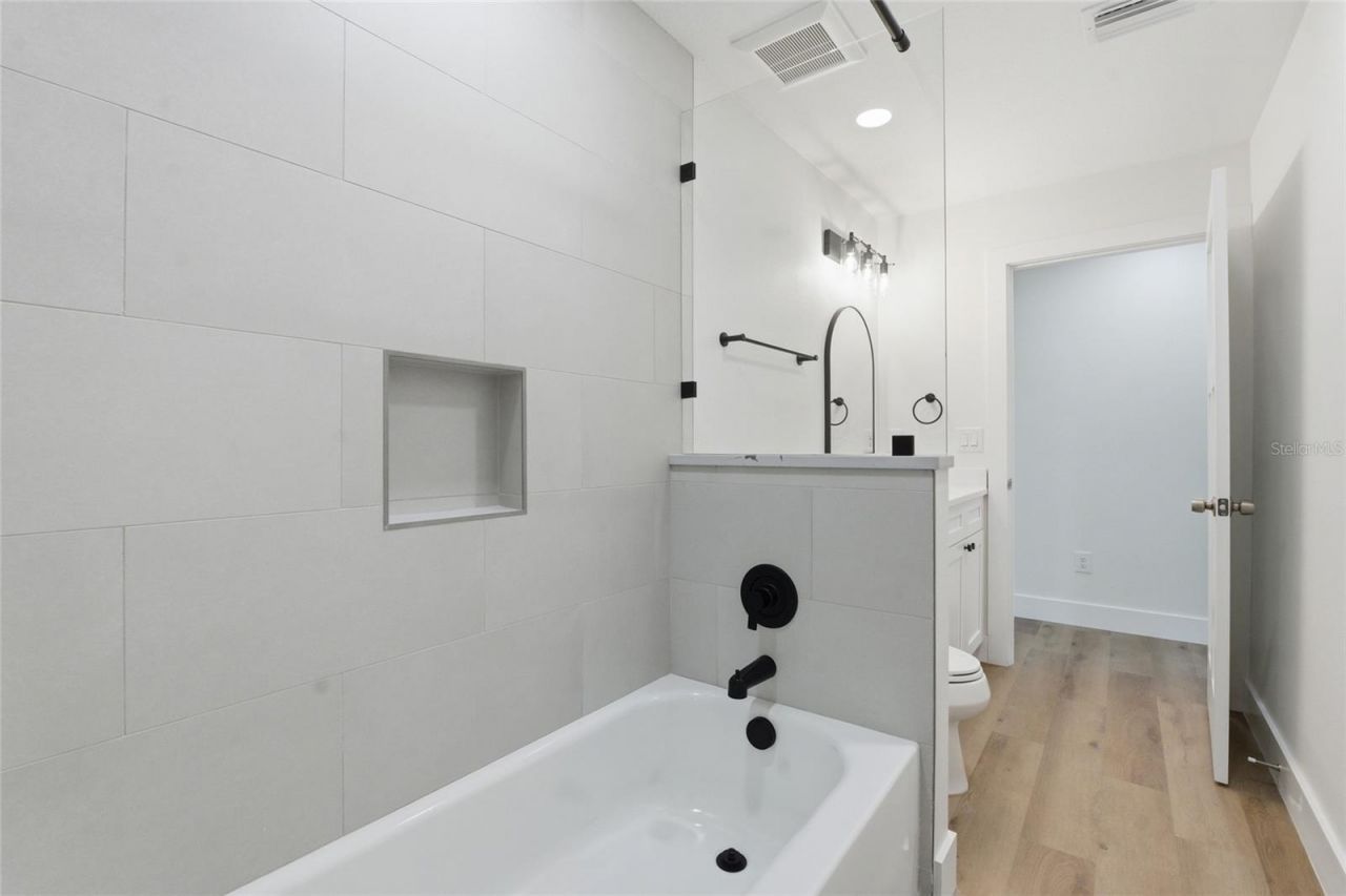 3837 44th Avenue N, Saint Petersburg, FL 33714 Photo