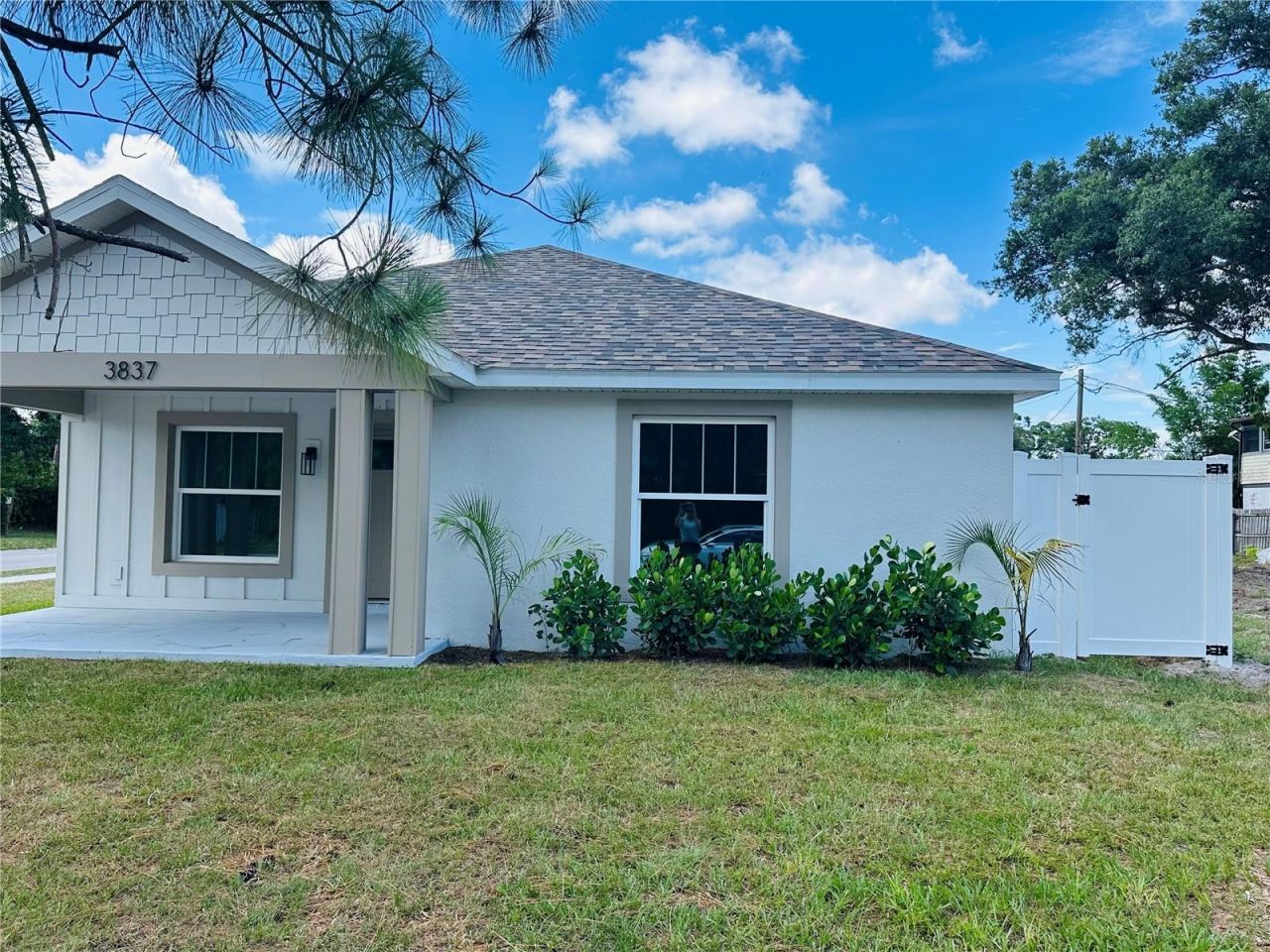 3837 44th Avenue N, Saint Petersburg, FL 33714 Photo