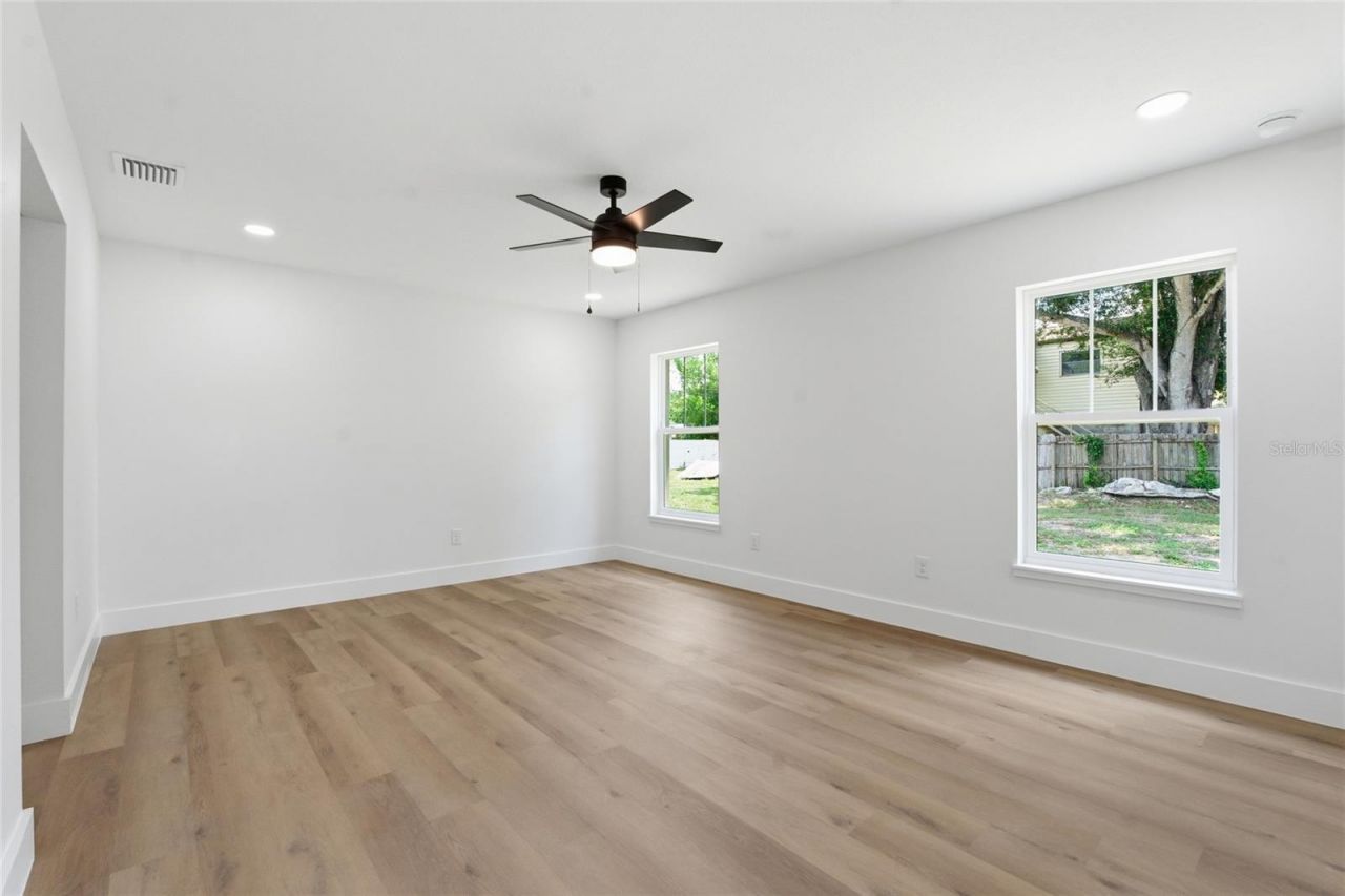 3837 44th Avenue N, Saint Petersburg, FL 33714 Photo
