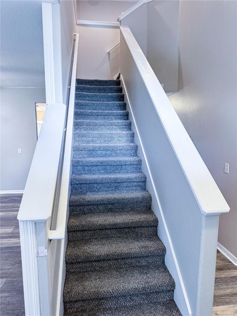 909 Meadow Glade Drive, Ruskin, FL 33570 Photo