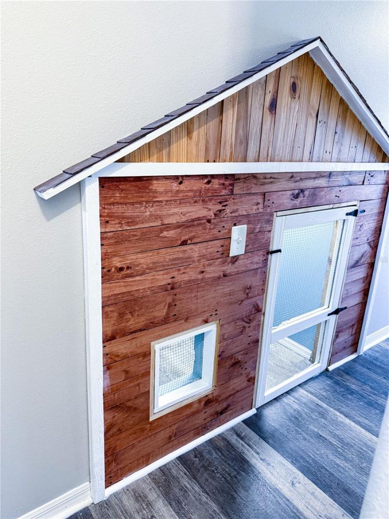 909 Meadow Glade Drive, Ruskin, FL 33570 Photo