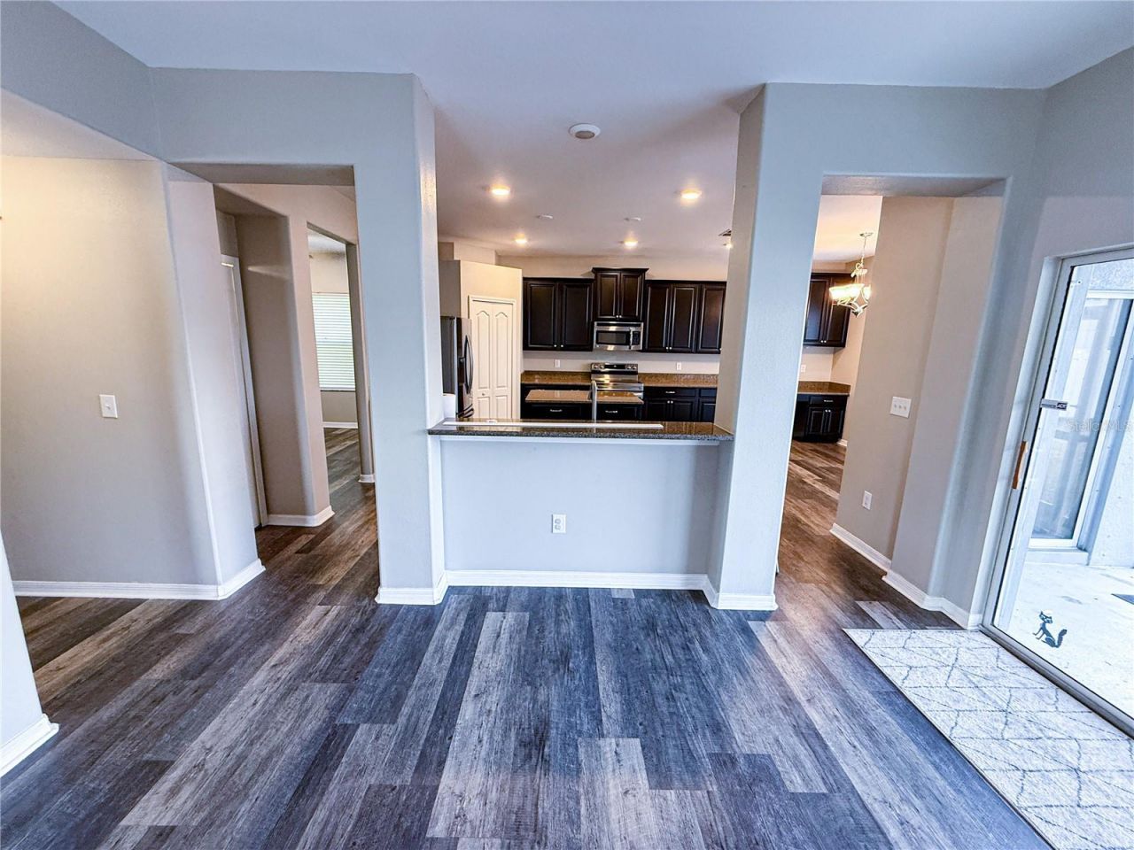 909 Meadow Glade Drive, Ruskin, FL 33570 Photo