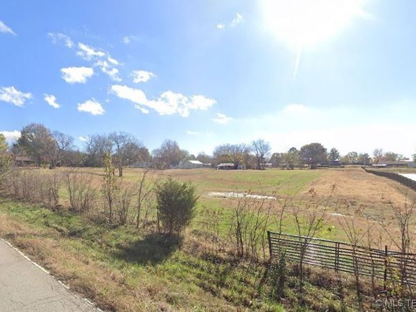 W 71st Street S, Tulsa, OK 74132