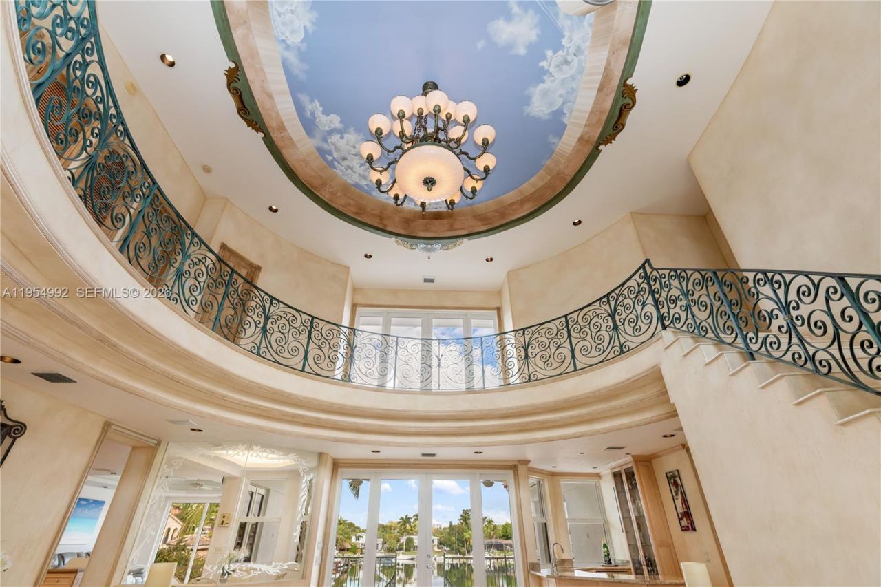 6275 Dolphin Dr, Coral Gables, FL 33158 Photo